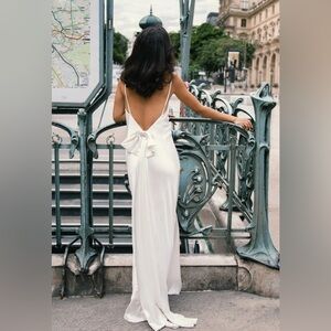 MESHKI Kailey Low Back Maxi Dress with Detachable Bow Train - White